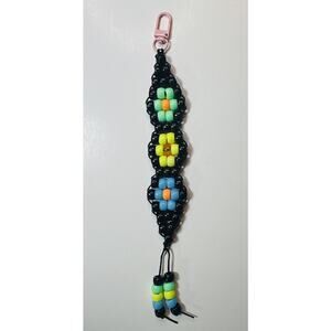Handmade Beaded Keychain Charm – Colorful Floral Design – Bag Charm Accessory